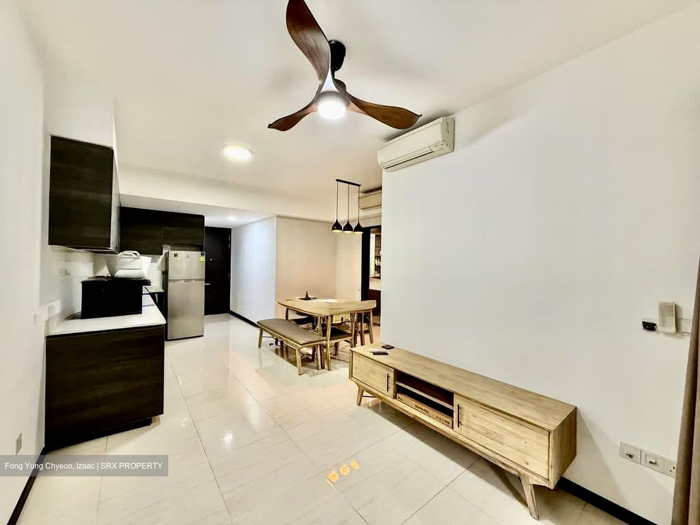 Sims Urban Oasis (D14), Condominium #566847671